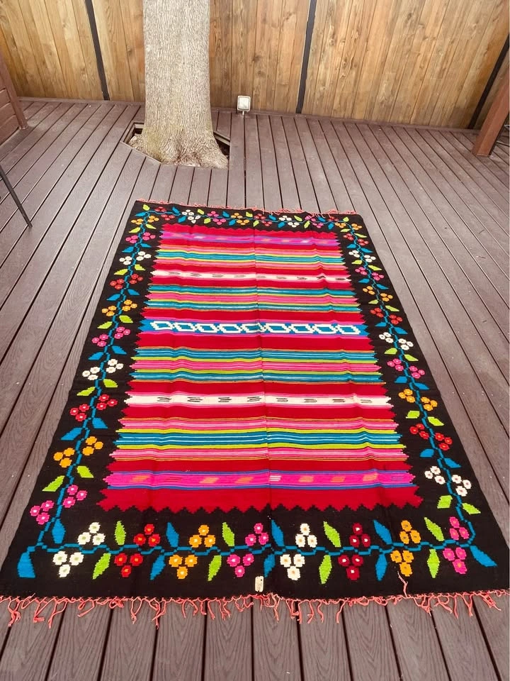 Handwoven 100% Wool Mexican Textile Rug 8x5.5ft - photo 5