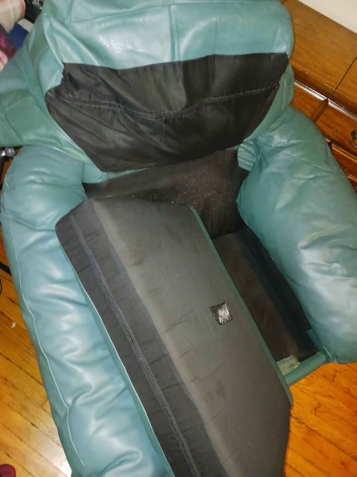 Free chair! No chipping! - photo 2