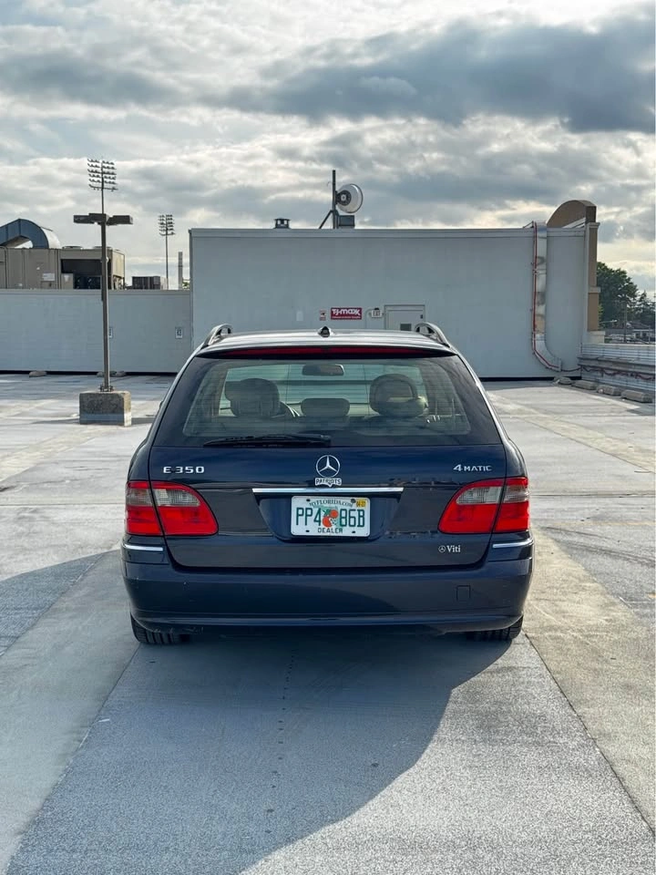 2009 Mercedes-Benz E-Class E 350 4MATIC Wagon 4D - photo 3