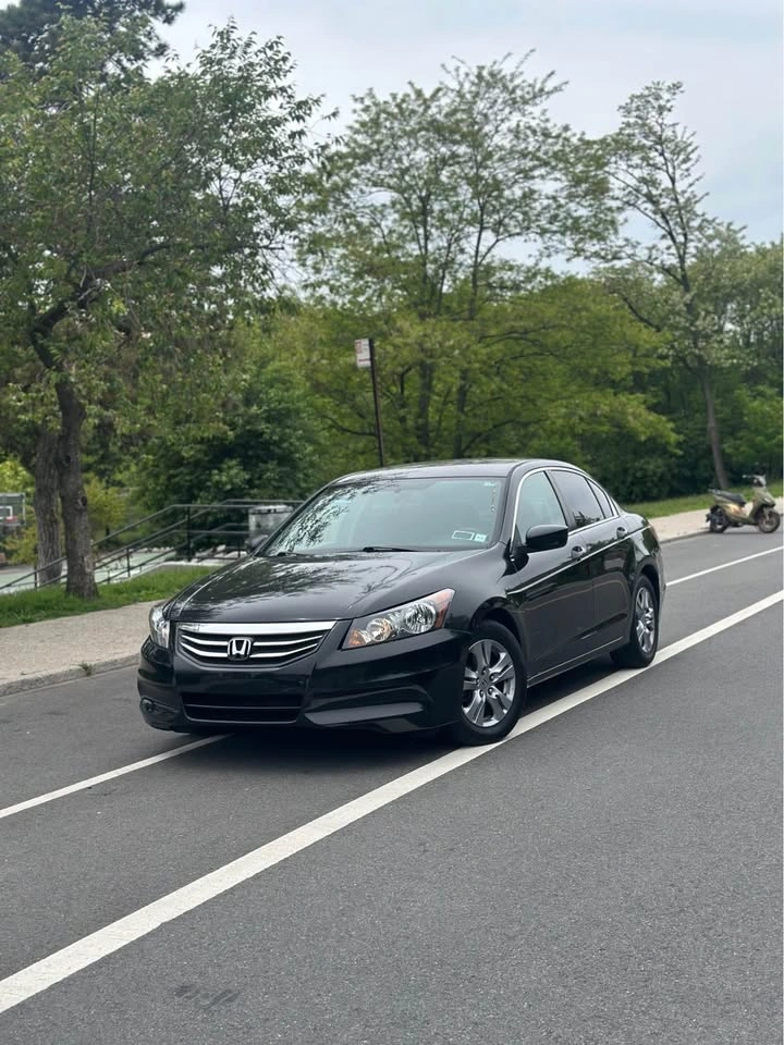 2012 Honda Accord SE Sedan 4D - photo 2