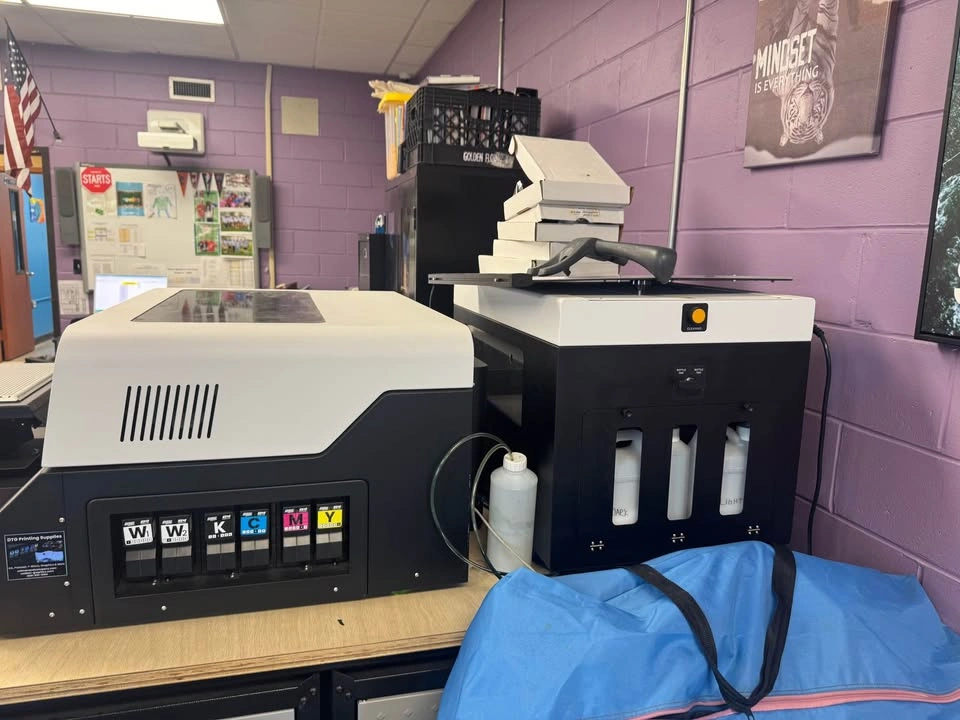 DTG Digital G4 Printer + PRE-T Pretreatment Machine Bundle - photo 3