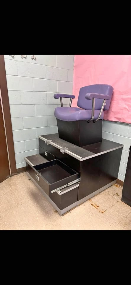 Barber Chair Platform w/ Storage – Salon / Kids Setup