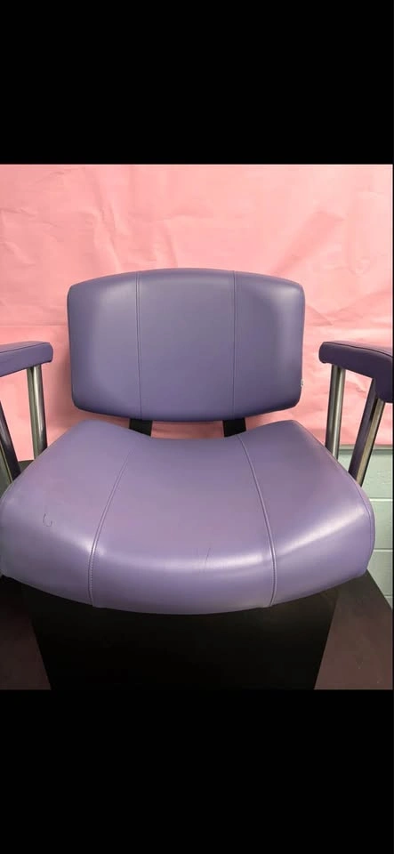 Barber Chair Platform w/ Storage – Salon / Kids Setup - photo 3