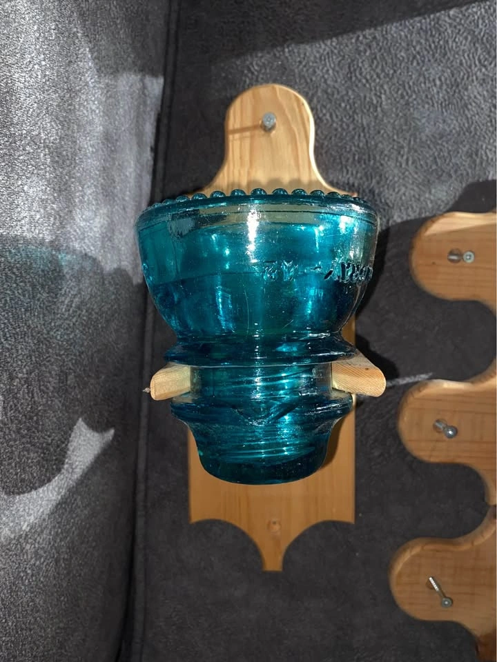 glass insulator candle holder - photo 2