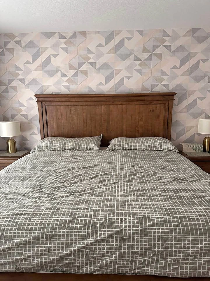 Solid Wood King Bed Frame with Storage Drawers