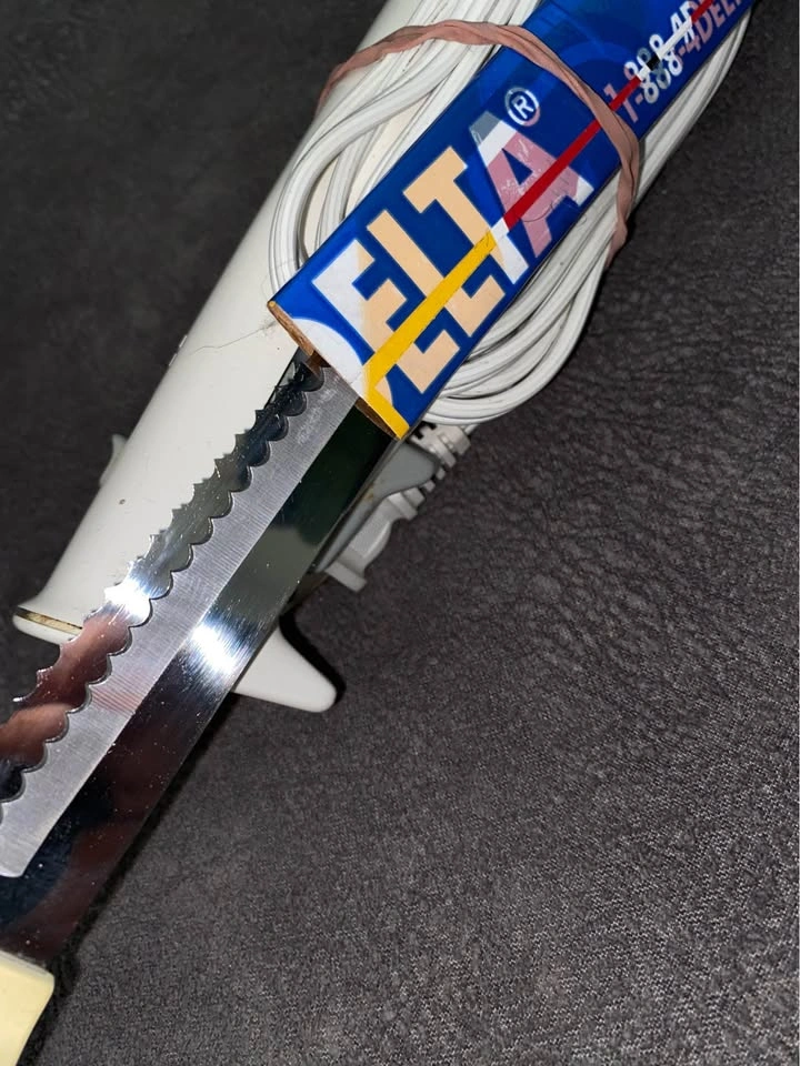 Electric Carving Knife - photo 2