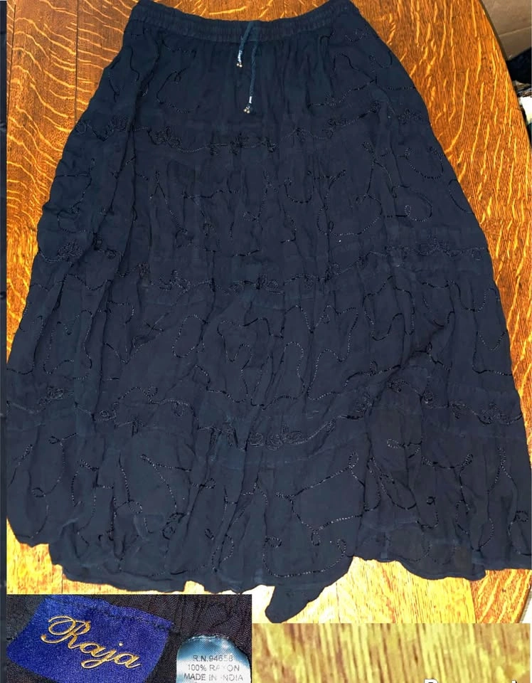 Clothing - photo 2