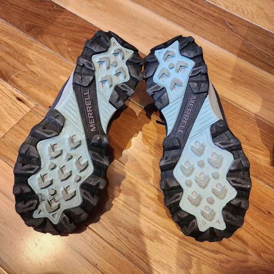 Women's Merrell shoes image indicator(4)