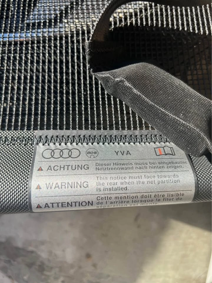 Audi OEM Q5 Pet Barrier/Cargo Net - photo 2