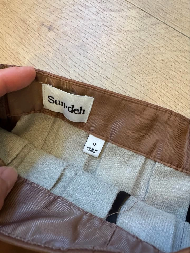 Aritzia Sun·deh leather pleated skirt - photo 2