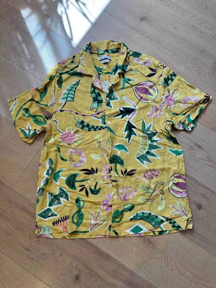 ZARA MEN vacation short sleeves shirt