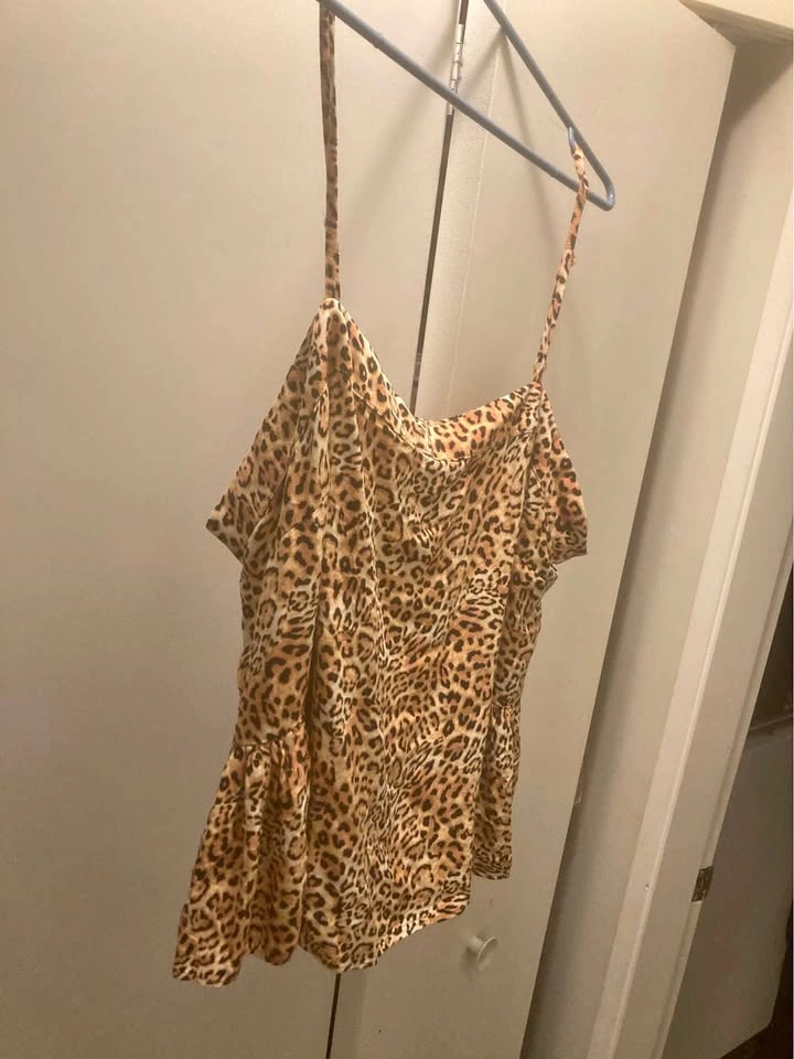 Leopard print peplum top 1X