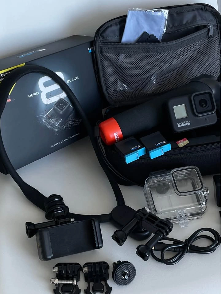 GoPro Hero 8 - Two batteries, optional 256GB MicroSD card - photo 2