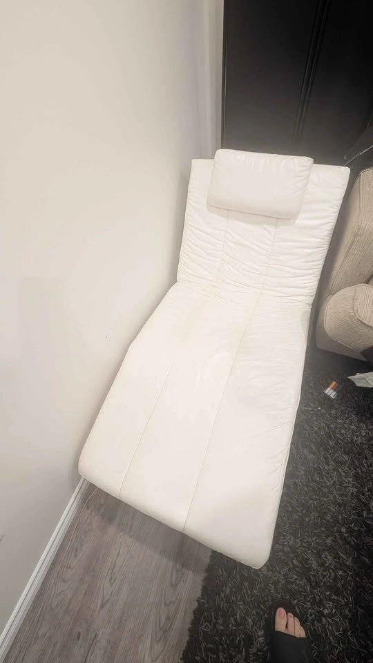White Faux Leather Chaise Lounge Chair - photo 2