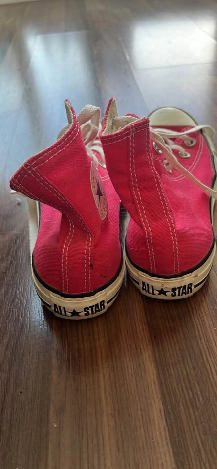 Pink converse - photo 3