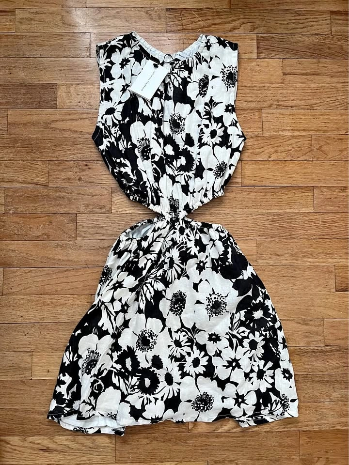 Faithfull dress