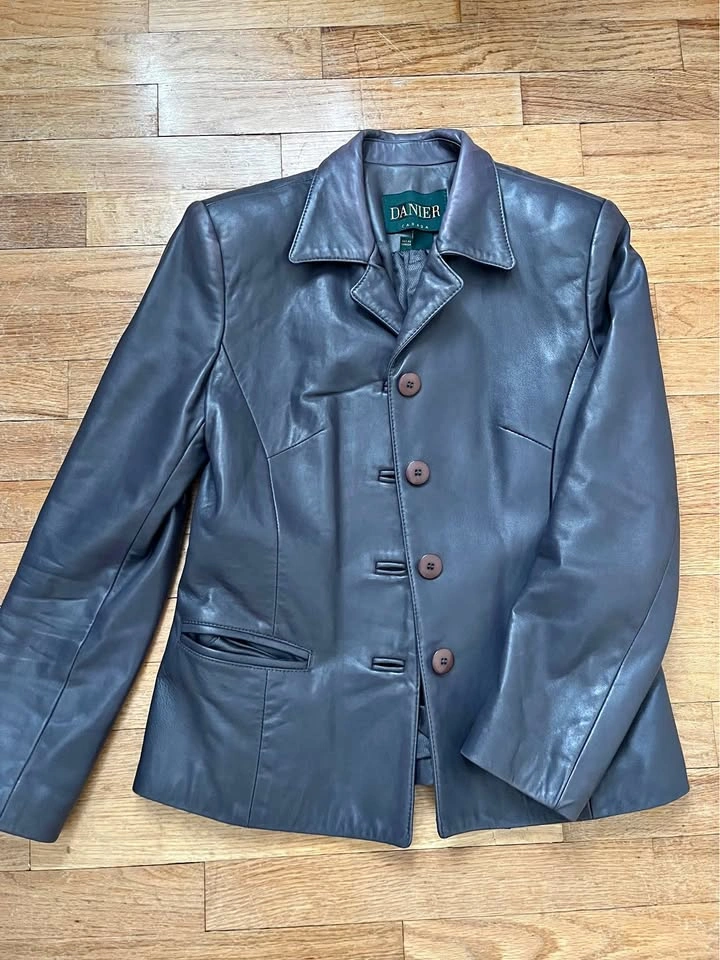 Vintage Danier leather jacket