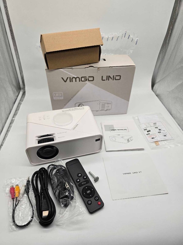 Vimgo Uno V1 Mini Portable Projector - photo 2