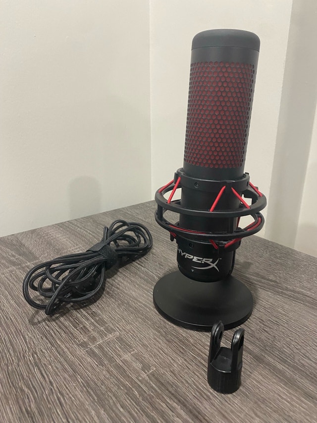 HP HyperX QuadCast USB Microphone - Black/Red