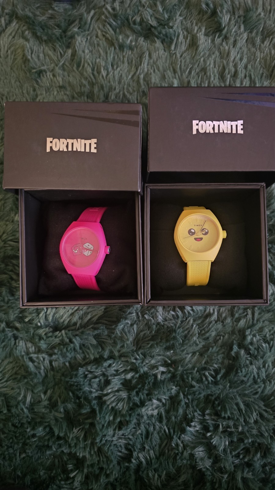 TIMEX X FORTNITE 40mm QUARTZ YELLOW AND PINK Used 1 Time