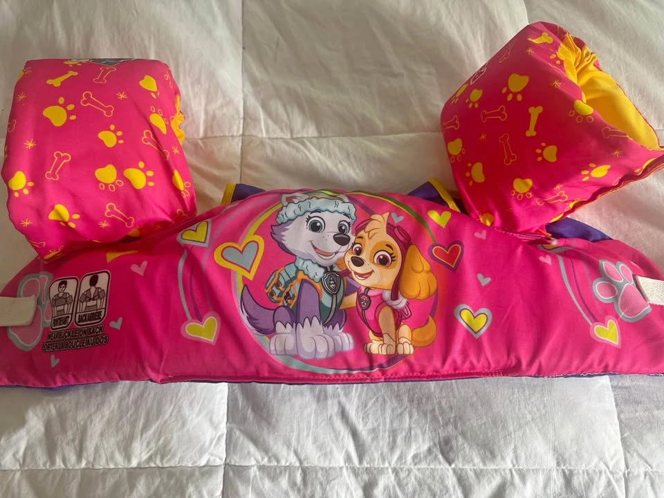Kids Paw Patrol life jacket/ water wing Floaties 14 to 23kgs