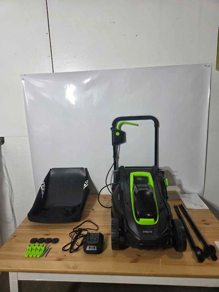 Steelite Cordless 13 Inch Lawn Mower New - photo 2