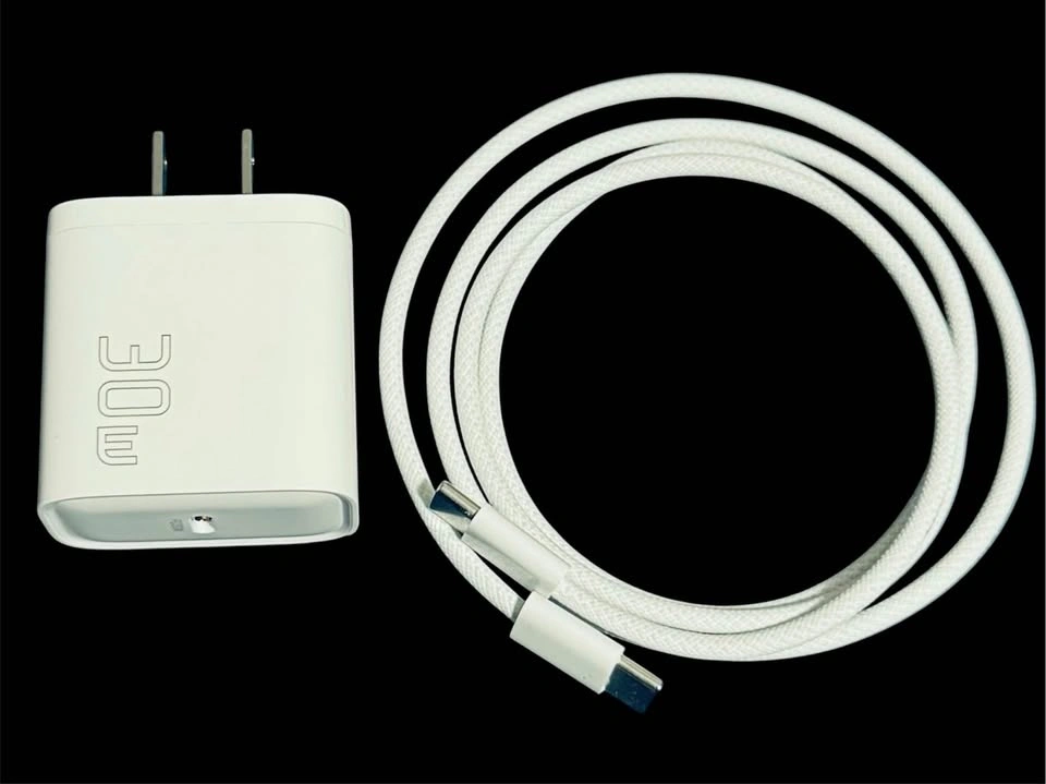 30W USB-C Fast Charger + Braided Cable for iPhone 15/16/17 - photo 3