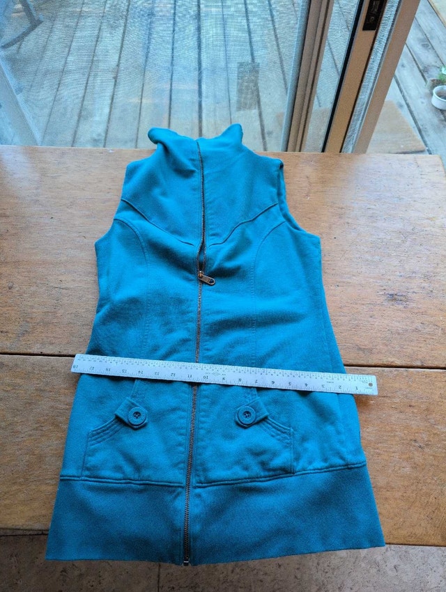 Talula Sleeveless Zip-Up Vest medium blue