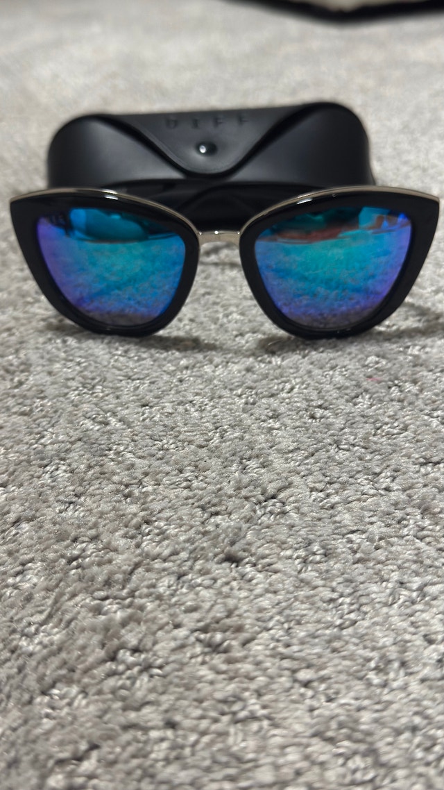 DIFF Designer Sunglasses – $10 EA Multiple styles available - photo 3