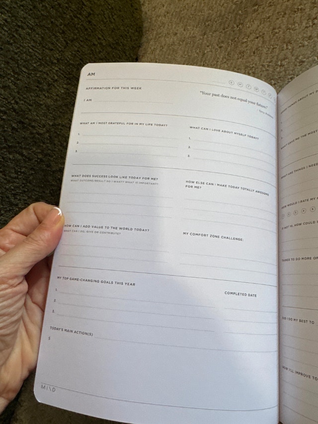 Undated Daily Planner (NEW) $3 EA (10) Books - photo 4
