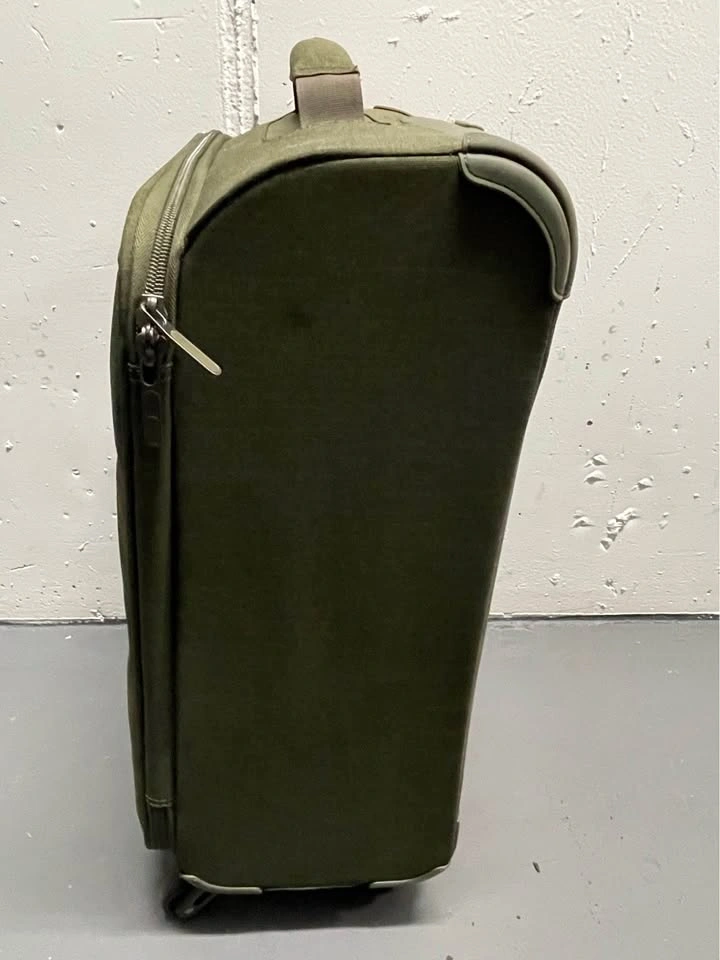 Delsey Vintage Small Suitcase - photo 2
