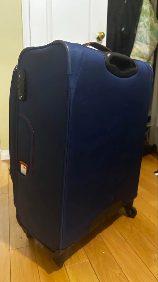 Heys Helix 21" Carry-On Luggage - photo 3