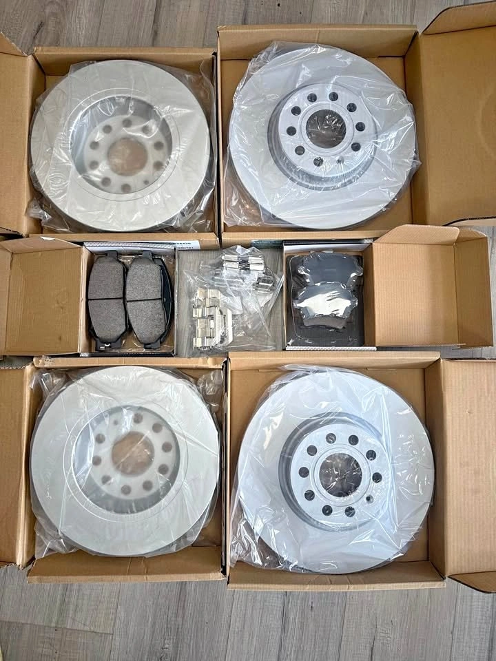 Complete Brake Kit - Brake Pads, Rotors and Sensors