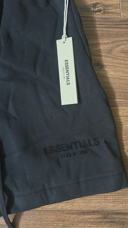 Essentials shorts - photo 2