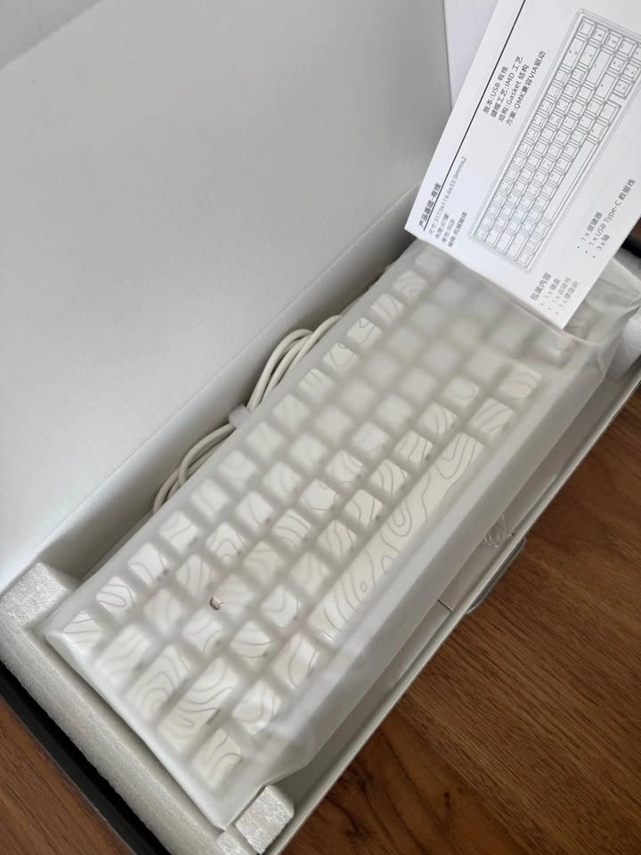 Brand New XVX M67 Jadestone 65% QMK/VIA Mechanical Keyboard - photo 4