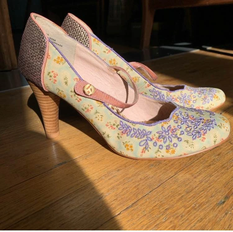 Brilliant Women’s Lavender Embroidered Vintage MaryJanes ‘Kenzie - photo 3