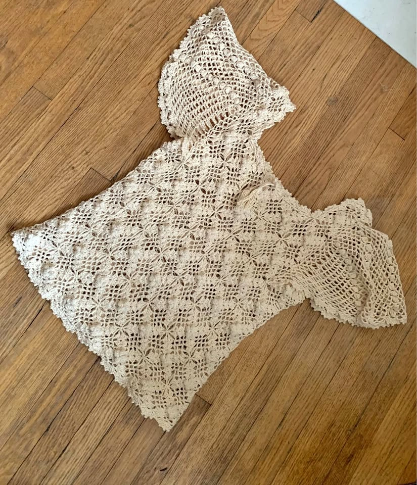 1970’s Genuine Vintage 100% Cotton Crocheted Top