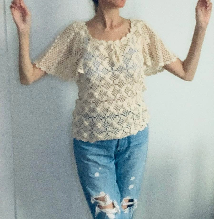 1970’s Genuine Vintage 100% Cotton Crocheted Top - photo 2