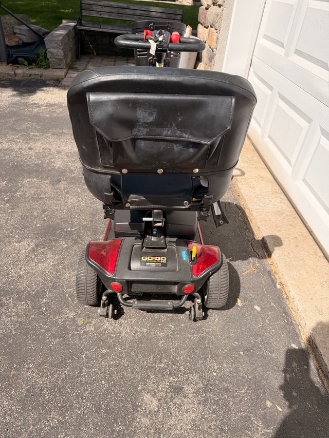 Mobility Scooter - BRAND NEW BATTERY - photo 3