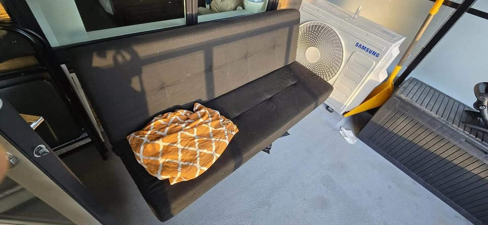 IKEA futon sofa bed - photo 2