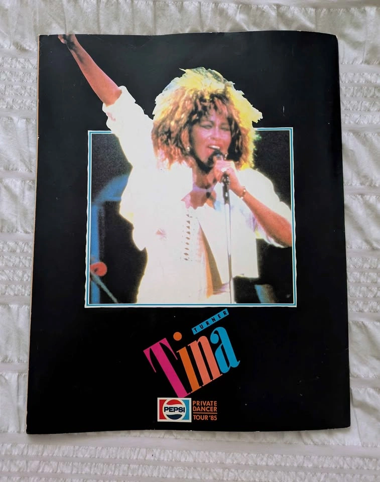 Tina Turner Private Dancer Tour Book 1985 - photo 2