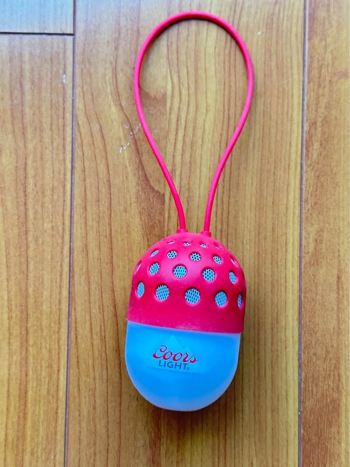 Coors Light portable speaker with lights - photo 3