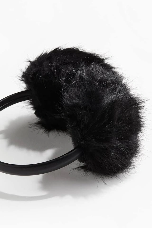 H&M Black fluffy earmuffs - photo 2