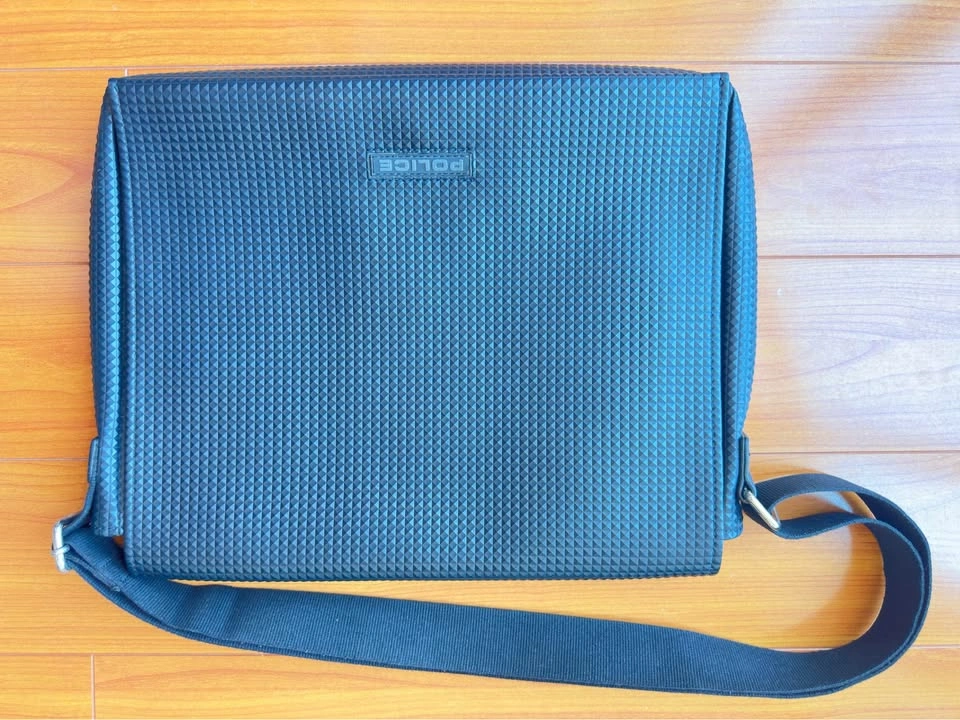 POLICE Black Textured Messenger Bag - photo 2