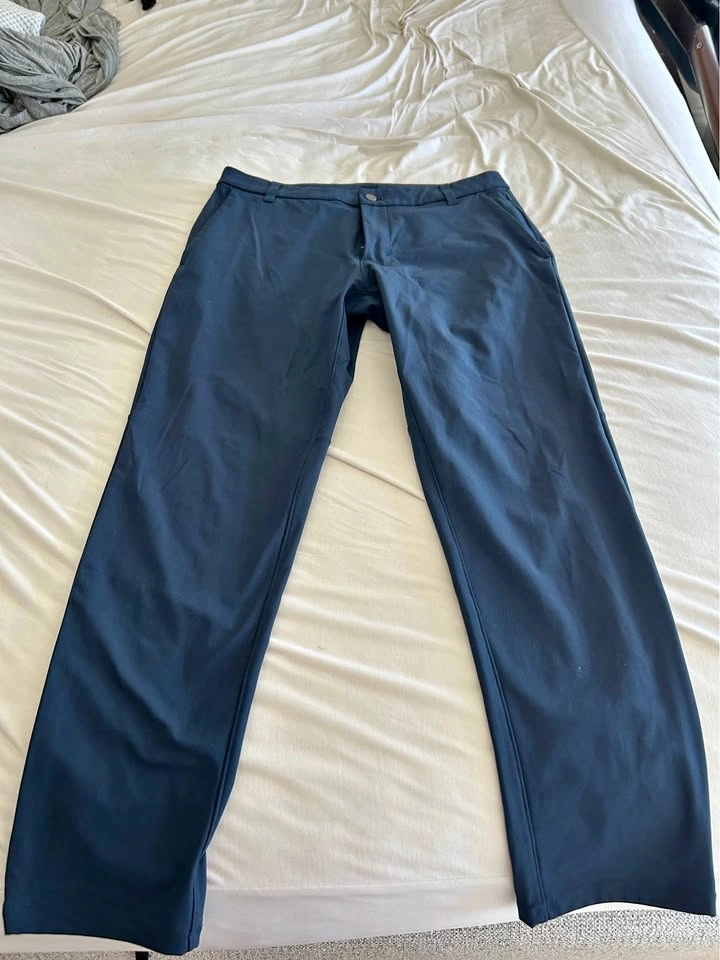 Lululemon Navy pants size 32