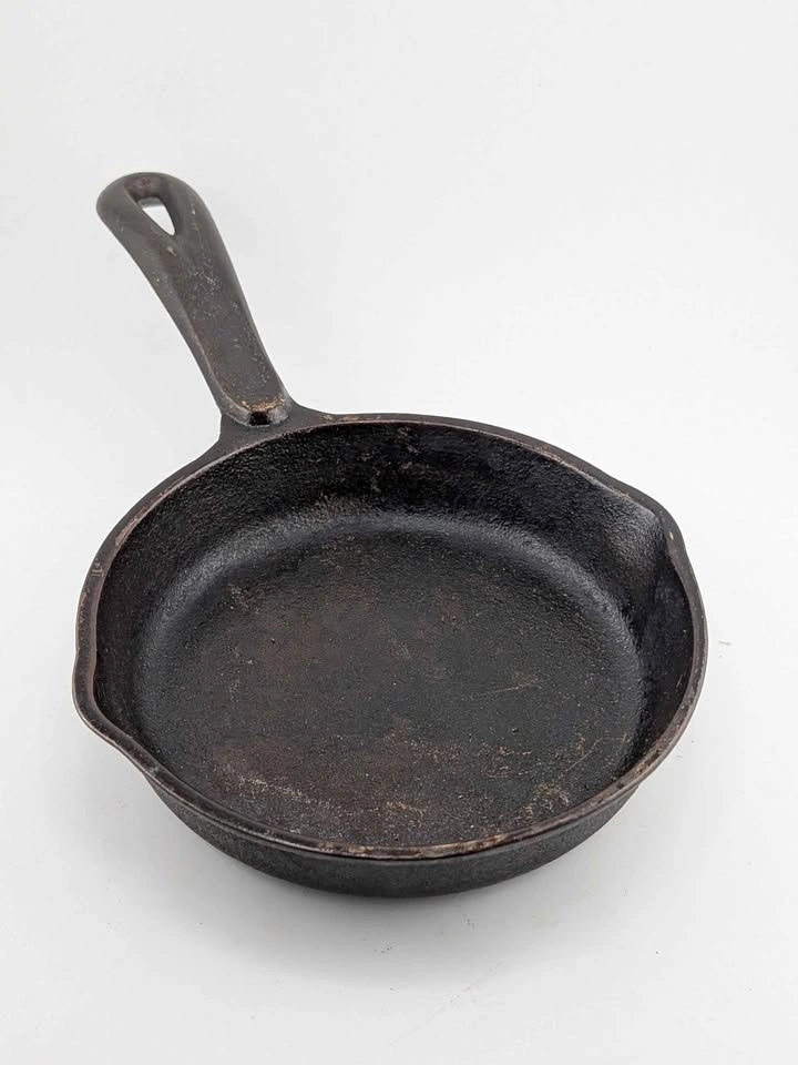 Wagner’s 1891 Original Cast Iron Skillet 6.5" - photo 4