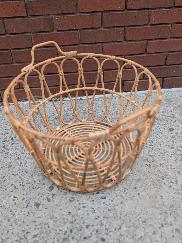 IKEA Rattan Basket / Side Table Base – Natural Wicker - photo 4