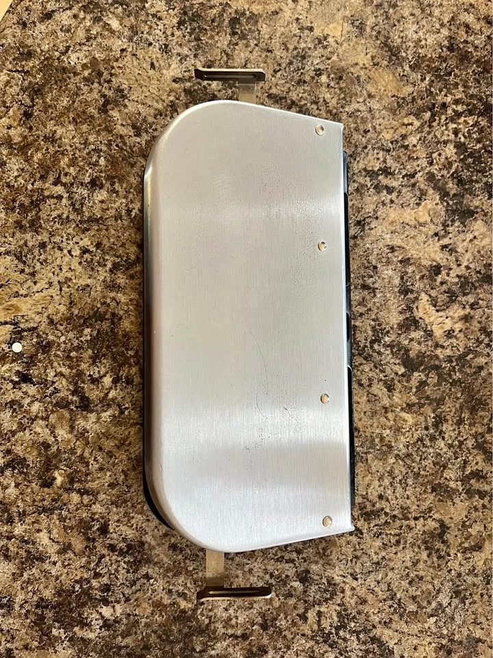 Heavy Duty paper hole puncher