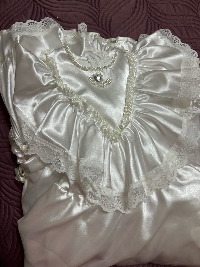 White Satin Flower Girl Dress - photo 5
