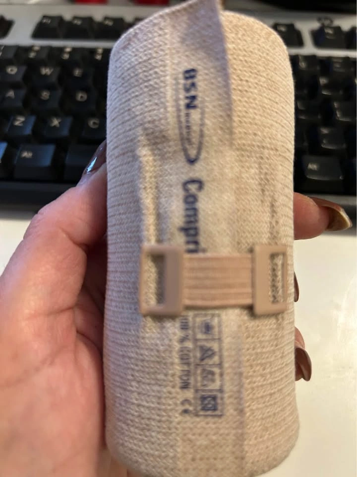 New in box/ BSN Medical 01028000 Comprilan Bandage - photo 4